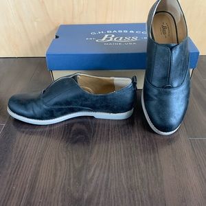 Bass Black Leather slip on Dylan shoes
